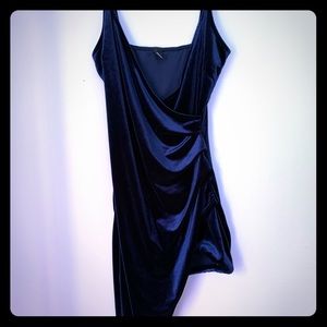 Velvet royal blue homecoming dress!